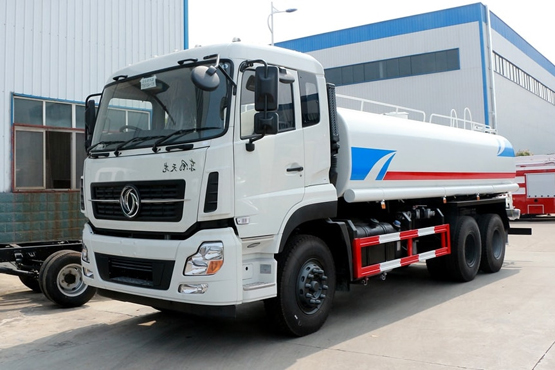 東風天龍20方灑水車