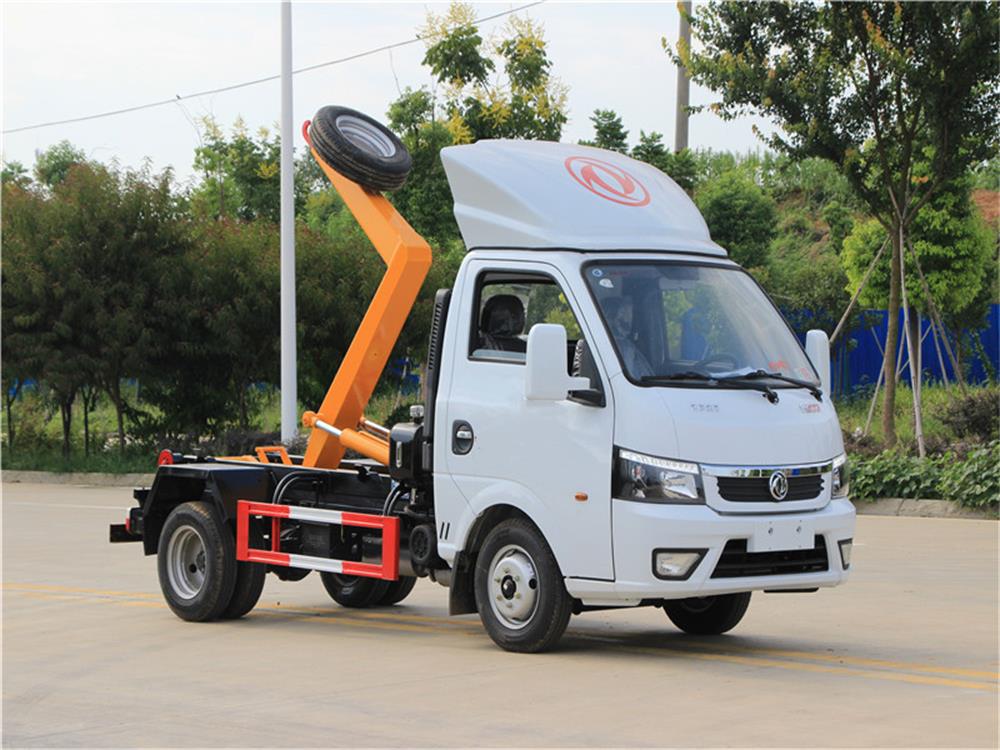 國六東風途逸鉤臂